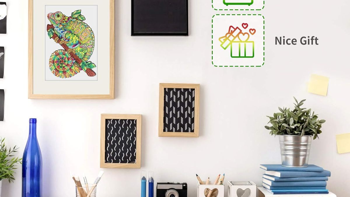Iridescent Chameleon Wooden Puzzle